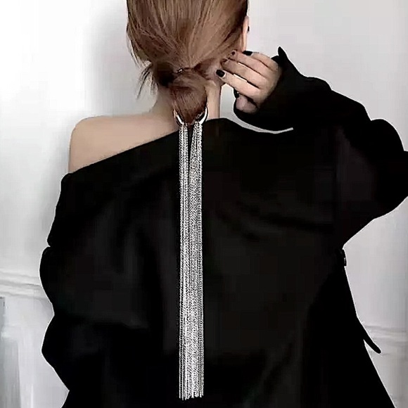 SILVER CHAIN TASSEL HAIR ACCESSORY